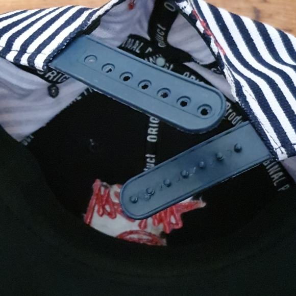 Blue and White Stussy Cap Red Logo - Picture 6 of 8